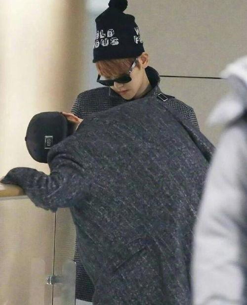 世勋采访吃瓜视频,揭秘明星幕后趣事