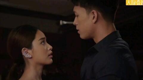 男主听见女主心声吃瓜视频,男主意外听见女主心声，剧情反转引热议